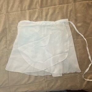 CAPEZIO WHITE WRAP BALLET SKIRT